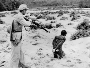 Executions Prints: Execution after a people's tribunal in the land reform movement in Communist China