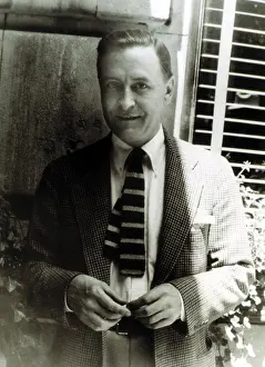 Fitzgerald Prints: F. SCOTT FITZGERALD, Hollywood, 1937. Courtesy: CSU Archives / Everett Collection
