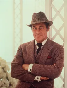 Movpor11 Prints: MY FAIR LADY, Rex Harrison, 1964. Warner Bros. / Courtesy Everett Collection