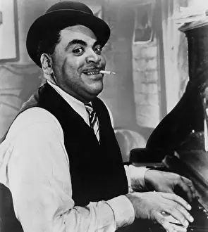 Composer Prints: Fats Waller, (real name Thomas), 1930s. Courtesy: CSU Archives / Everett Collection
