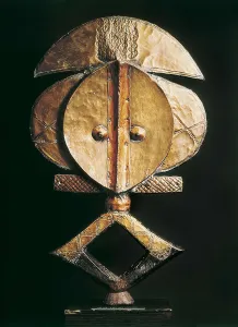 20th C Prints: Fetish. beg. 20th c. Kota art. Sculpture on wood