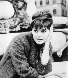 Claudia Prints: FIASCO IN MILAN, (aka AUDACE COLPO DEI SOLITI IGNOTI), Claudia Cardinale, 1959