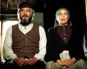 Singing Prints: FIDDLER ON THE ROOF, Topol, Norma Crane, 1971