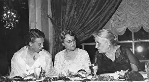 Dining Prints: First Lady, Eleanor Roosevelt, honored Women's International League for Peace and Liberty