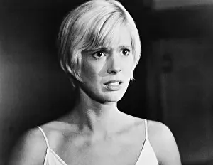 Films By Dario Argento Prints: FOUR FLIES ON GREY VELVET, (aka 4 MOSCHE DI VELUTO GRIGIO), Mimsy Farmer, 1971