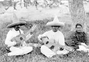 Images Dated 20th May 2008: Folk Music. Musical picnic, photo by Hugo Brehme, Mexico, D.F. ca. 1910s