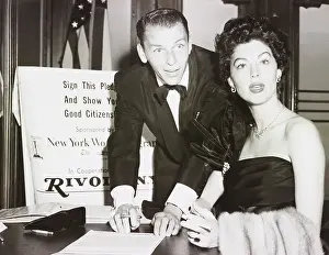 Movie Stars Prints: Frank Sinatra and Ava Gardner signing a Good Citizens pledge