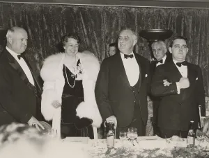 Farley Prints: Franklin and Eleanor Roosevelt at Jackson Day Dinner