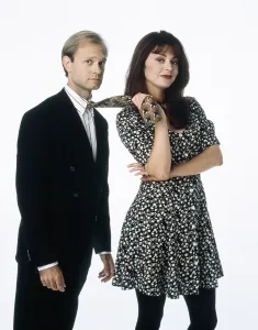Leeves Prints: FRASIER, from left: David Hyde Pierce, Jane Leeves, 1993-2004