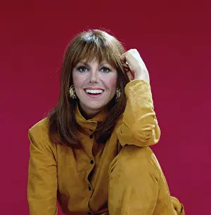 1980s Portraits Prints: FREE TO BE... A FAMILY, Marlo Thomas, 1988