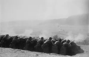 Trench Warfare Prints: French Infantry firing from a World War 1 trench. 1914-15. (BSLOC_2012_4_144)