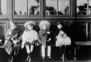 Well Dressed Prints: French refugee children during World War I