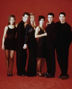 Lisa Prints: FRIENDS, cast photo, from left: Jennifer Aniston