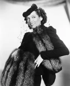 Gale Prints: Gale Sondergaard, 1939