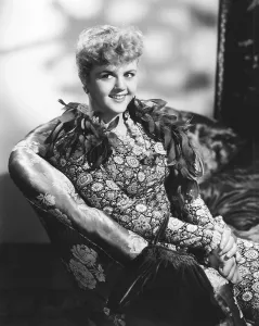 Print Dress Prints: GASLIGHT, Angela Lansbury, 1944