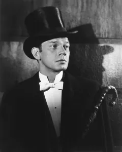 Images Dated 29th May 2015: GASLIGHT, Joseph Cotten, 1944