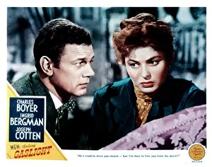 Bergman Prints: GASLIGHT, from left, Joseph Cotten, Ingrid Bergman, 1944