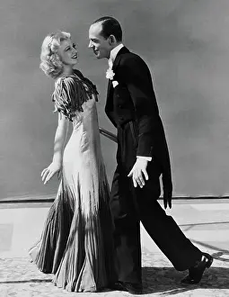 Images Dated 9th October 2018: THE GAY DIVORCEE, from left: Ginger Rogers, Fred Astaire, 1934