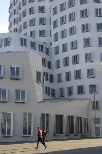 GEHRY, Frank (1929). GERMANY. Dsseldorf. Building complex located at the Media Harbour. Detail with Neuer Zollhof 3. Architecture
