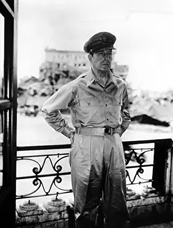 General Prints: General Douglas MacArthur, (1880-1964)