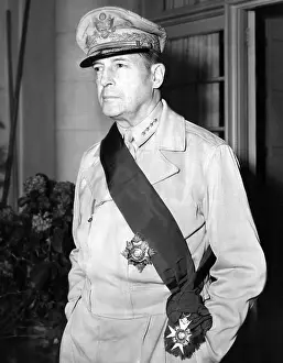 General Prints: General Douglas MacArthur, (1880-1964)