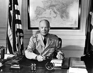 General Prints: General Dwight D. Eisenhower, Hotel Asoria