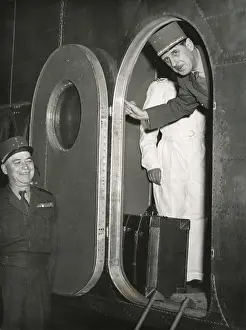 Degaulle Prints: General De Gaulle leaves for Washington at the invitation of President Truman