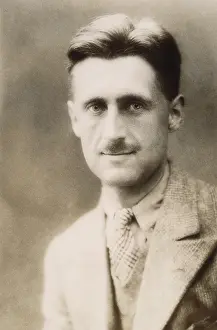 Author Prints: GEORGE ORWELL, circa mid 1930s. Courtesy: CSU Archives / Everett Collection