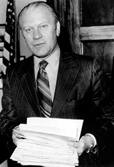 Bio 0716 Prints: GERALD FORD, 10/16/73'. Courtesy: CSU Archives / Everett Collection