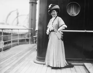 Geraldine Prints: Geraldine Farrar (1882-1967), poses for a news photographer aboard an Ocean Liner in New York