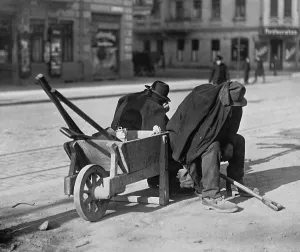 Depression Prints: German street sweepers taking lunchtime nap