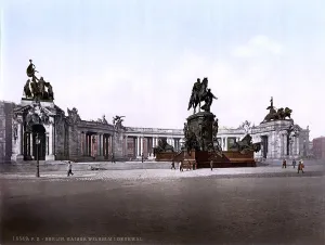 Images Dated 6th February 2008: Germany, Emperor William I monument, Berlin, photochrom, circa 1900