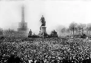 Images Dated 5th February 2008: Germany, protest in Berlin, circa 1923