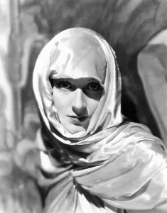 Images Dated 21st May 2015: Gertrude Michael, 1935