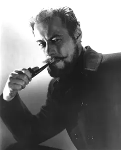 THE GHOST AND MRS. MUIR, Rex Harrison, 1947, TM and copyright 20th Century Fox Film Corp. All rights reserved / Courtesy: Everett Collection
