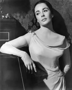 Images Dated 2nd September 2014: GIANT, Elizabeth Taylor, 1956