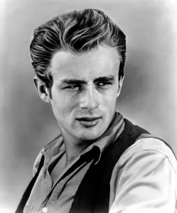 Images Dated 30th June 2008: GIANT, James Dean, 1956