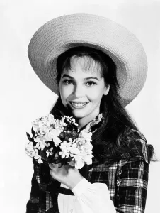 Bouquet Prints: GIGI, Leslie Caron, 1958