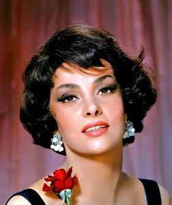 Eyeliner Prints: GINA LOLLOBRIGIDA, ca. 1960