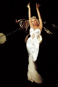 Hourglass Figure Prints: THE GIRL CAN'T HELP IT, Jayne Mansfield