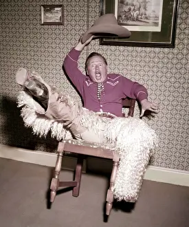 Movpor15 Prints: GIRL CRAZY, Mickey Rooney, on-set, 1943
