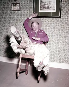 Movpor15 Prints: GIRL CRAZY, Mickey Rooney, on-set, 1943