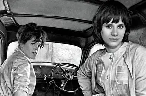 Friends Prints: GIRL WITH GREEN EYES, back to front: Lynn Redgrave, Rita Tushingham, 1964