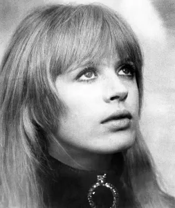 Images Dated 9th January 2009: GIRL ON A MOTORCYCLE, (aka NAKED UNDER LEATHER), Marianne Faithfull, 1968