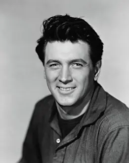 Images Dated 29th June 2019: BACK TO GOD'S COUNTRY, Rock Hudson, 1953