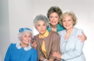 Betty Prints: THE GOLDEN GIRLS, from left: Estelle Getty