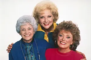 Betty Prints: THE GOLDEN PALACE, from left, Estelle Getty, Betty White, Rue McClanahan, 1992-93