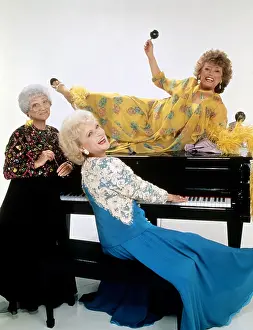 1990s Tv Prints: THE GOLDEN PALACE, from left, Estelle Getty, Betty White, Rue McClanahan, 1992-93