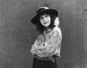 Images Dated 15th February 2014: THE GOLDEN PRINCESS, Betty Bronson, 1925