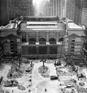 Constructing Prints: Grand Central Station: Rear view of Grand Central Station